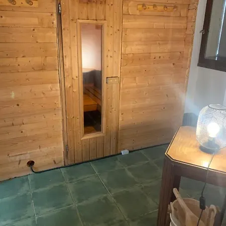 Baptiste Sauna Billard Piano Ping-pong Baby-foot Piscine Pres De Bordeaux Ferienhaus