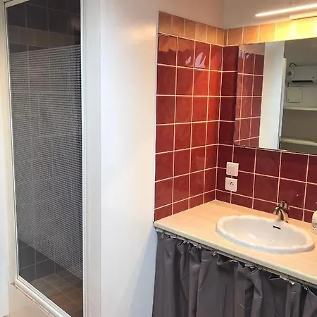 Baptiste Sauna Billard Piano Ping-pong Baby-foot Piscine Pres De Bordeaux