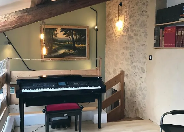 Baptiste Sauna Billard Piano Ping-pong Baby-foot Piscine Pres De Bordeaux Semesterbostad Cérons