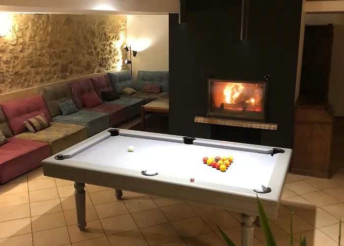 Baptiste Sauna Billard Piano Ping-pong Baby-foot Piscine Pres De Bordeaux Semesterbostad *